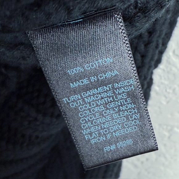 Express Toggle Front Cable Knit Black Cardigan Sweater XL - Winter, Cozy, Casual - Picture 12 of 13